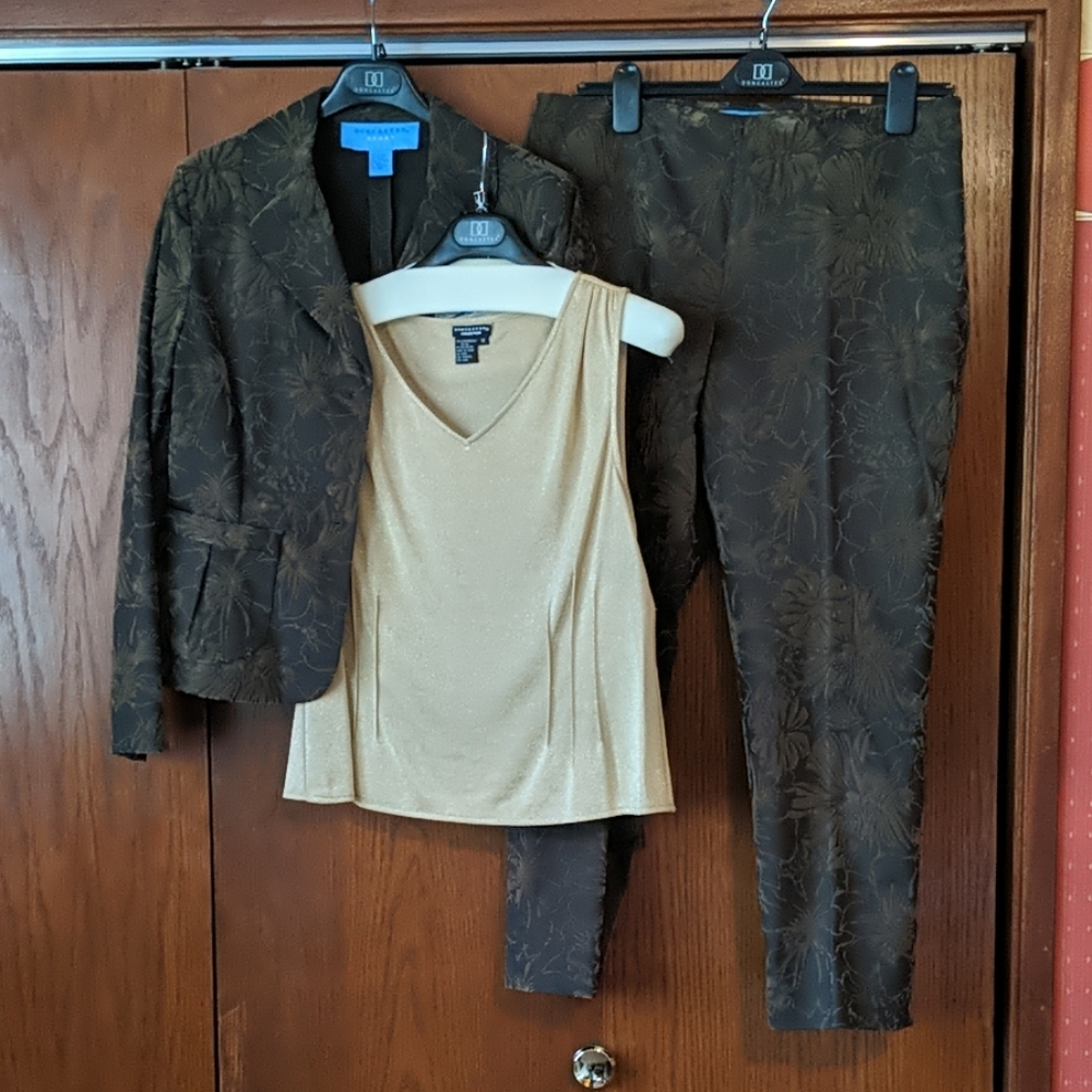 DONCASTER SPORT 3 PIECE OUTFIT